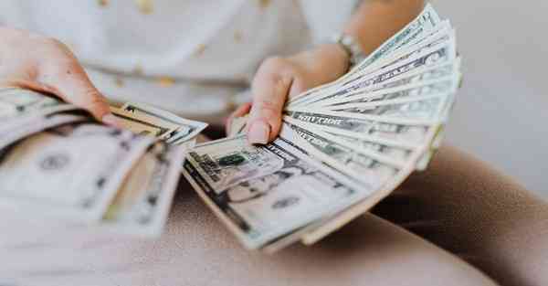 大数据包含设备数据的行业文章