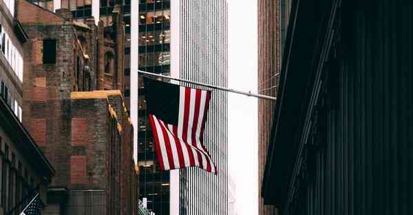 儿童家庭智能陪伴机器人