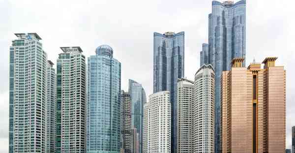 沃尔玛大数据企业改革背景（沃尔玛的变革与创新）