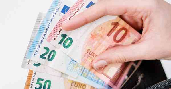 大数据包含设备数据的行业文章