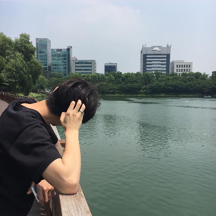 宇文兴蓓泰