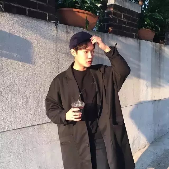 贾秋睿固