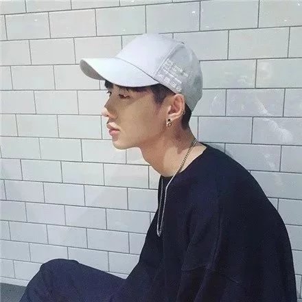 季珊婕庆